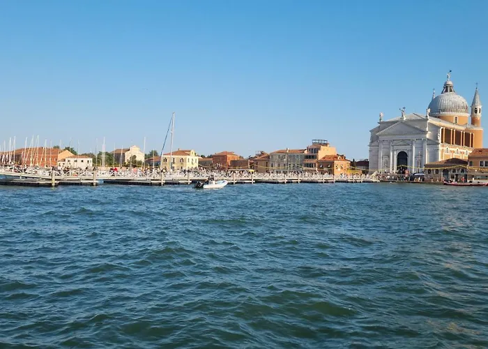 Angela Di Venezia House